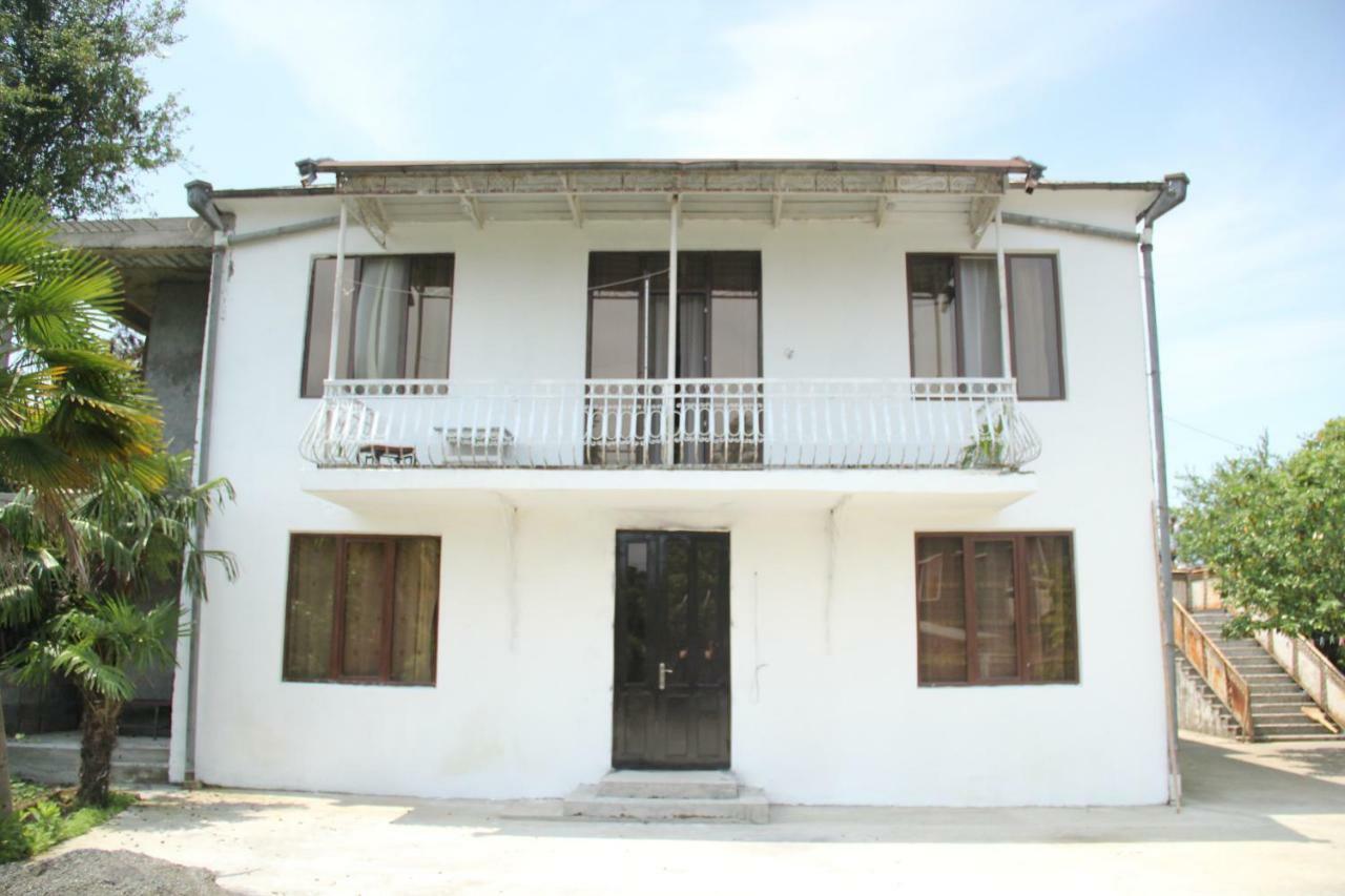 Hotel Lukas'S House à Kobuleti Extérieur photo